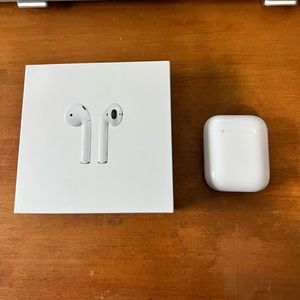 Apple AirPods